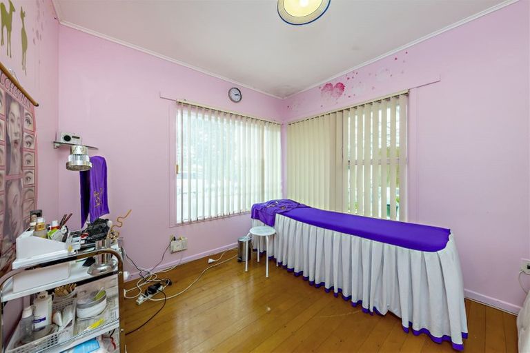 Photo of property in 93a Gray Avenue, Mangere East, Auckland, 2024