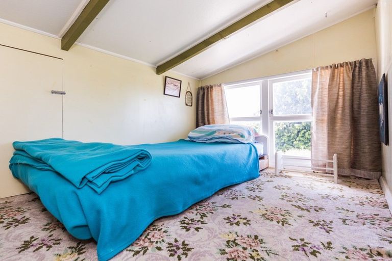 Photo of property in 15 Pirinoa Street, Feilding, 4702
