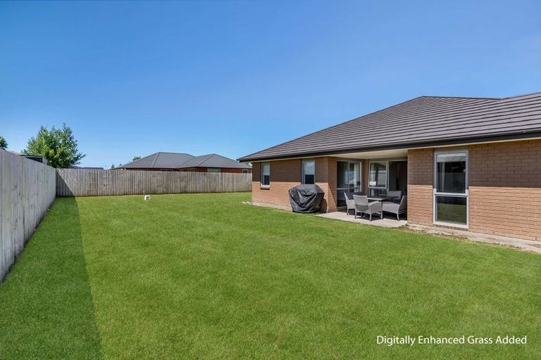Photo of property in 15 Marvell Lane, Rolleston, 7614