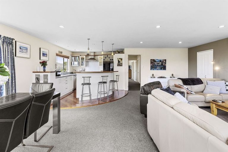 Photo of property in 28c James Cook Drive, Whitby, Porirua, 5024