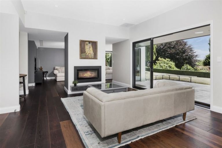 Photo of property in 360 Johns Road, Northwood, Christchurch, 8051