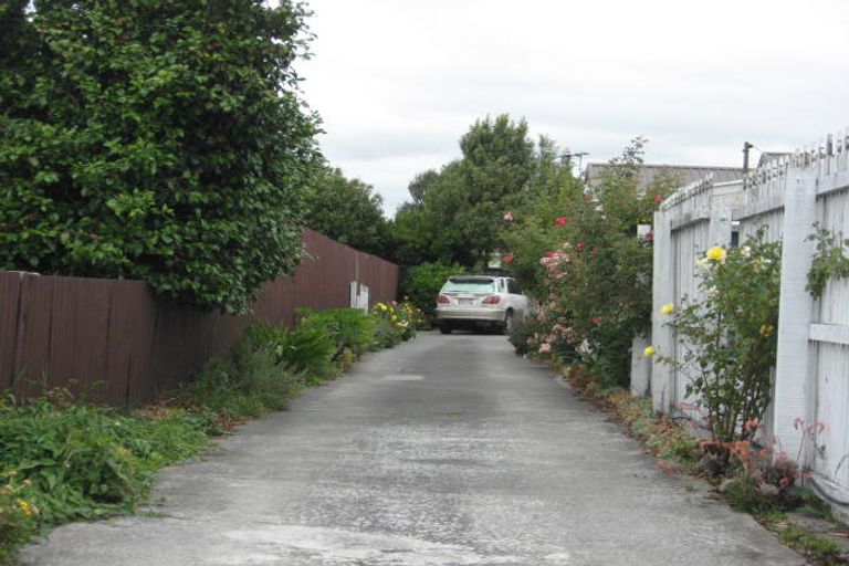 Photo of property in 16 Suva Street, Upper Riccarton, Christchurch, 8041