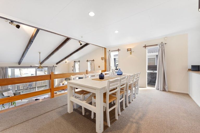 Photo of property in 19 Hillcrest Drive, Kelvin Grove, Palmerston North, 4414