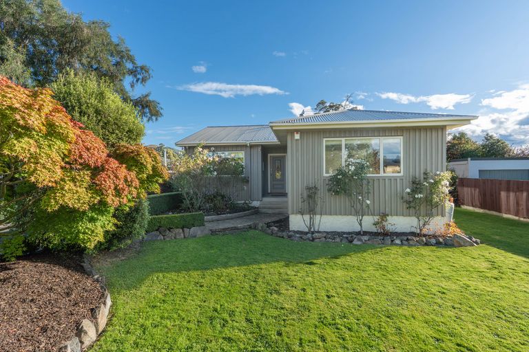 Photo of property in 48 Riccarton Road East, East Taieri, Mosgiel, 9024