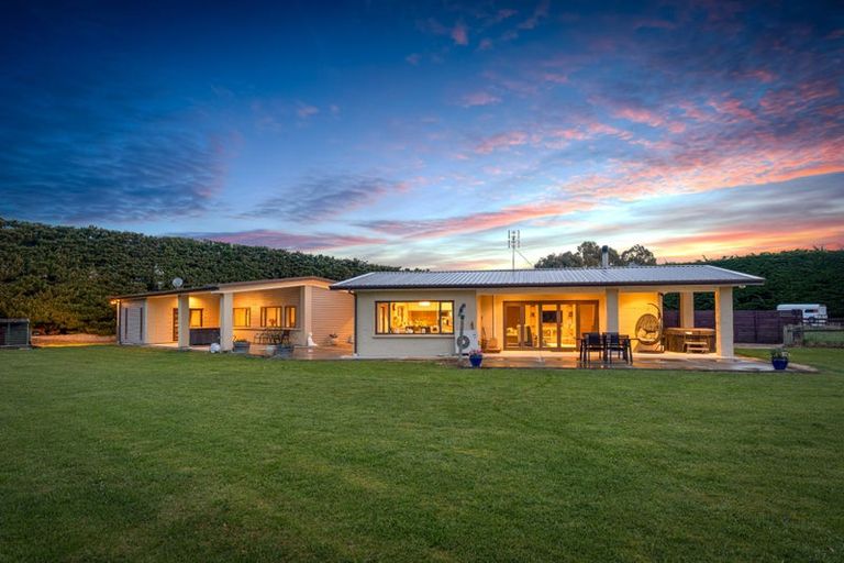 Photo of property in 43 Bramleys Road, Flaxton, Kaiapoi, 7691