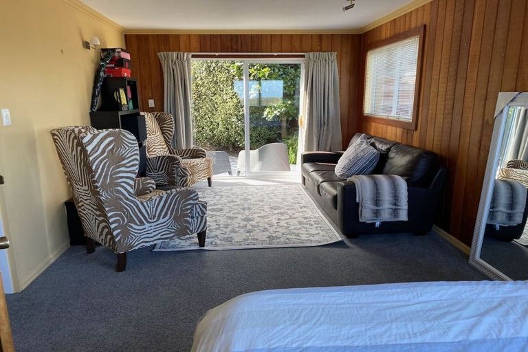 Photo of property in 28 Satara Crescent, Khandallah, Wellington, 6035