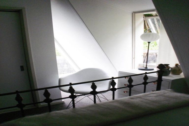 Photo of property in 26a Ranelagh Street, Karori, Wellington, 6012