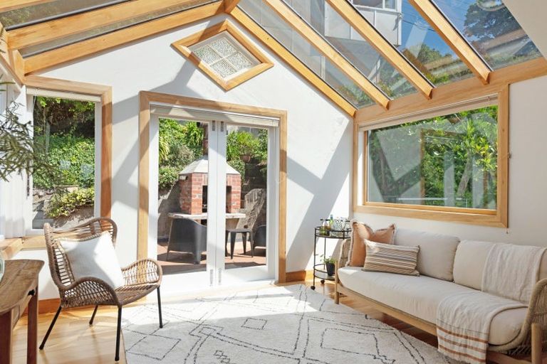 Photo of property in 24 Anne Street, Wadestown, Wellington, 6012