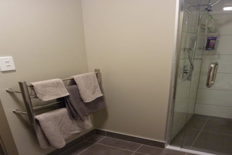 Photo of property in Canvas Apartments, 15/307u Willis Street, Te Aro, Wellington, 6011
