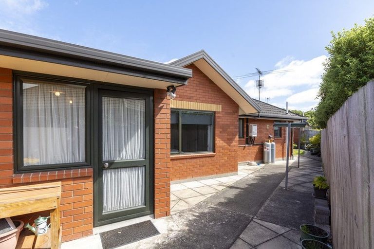 Photo of property in 17b Matawai Close, Rangiora, 7400