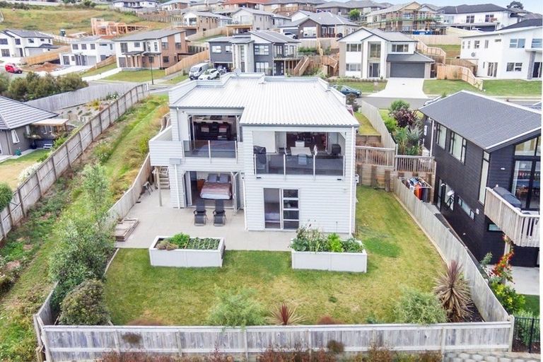 Photo of property in 90 Isabella Drive, Pukekohe, 2120