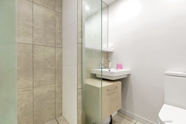 Photo of property in Vsp South, 907/168u Victoria Street, Te Aro, Wellington, 6011