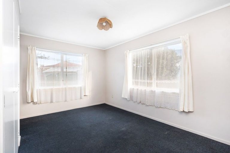 Photo of property in 1 Rerewai Place, Tikipunga, Whangarei, 0112