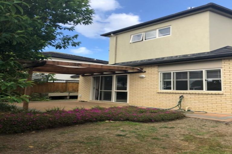 Photo of property in 109 Cyril French Drive, Flat Bush, Auckland, 2016