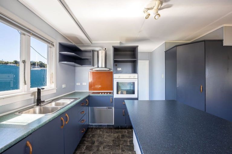 Photo of property in 131 Ngamotu Road, Spotswood, New Plymouth, 4310