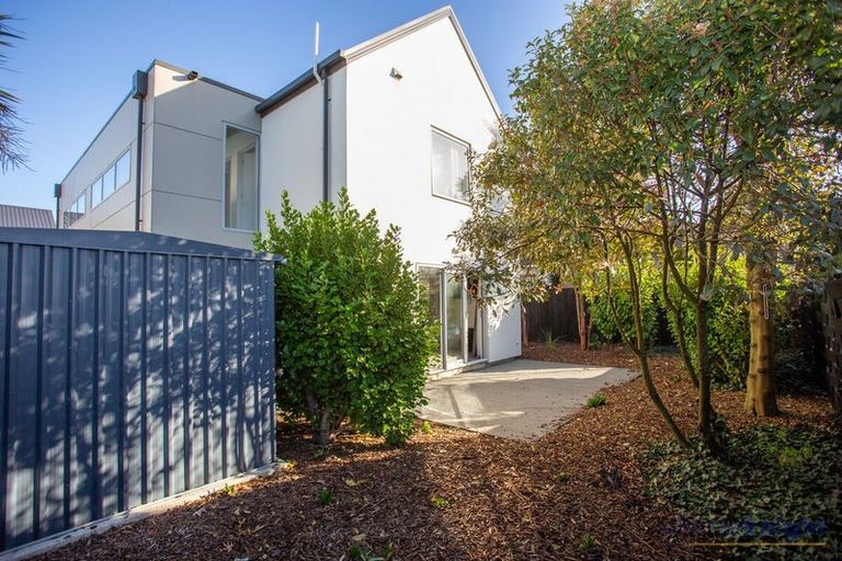 Photo of property in 3/24a Bowen Street, Upper Riccarton, Christchurch, 8041