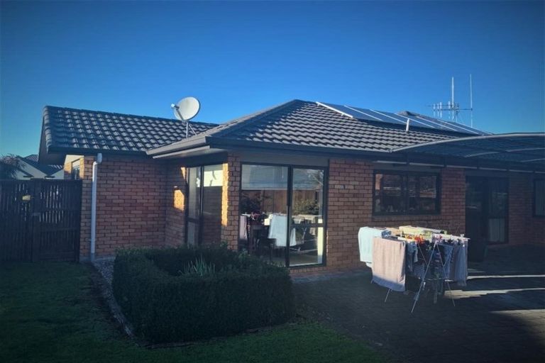 Photo of property in 54 Saint James Drive, Huntington, Hamilton, 3210