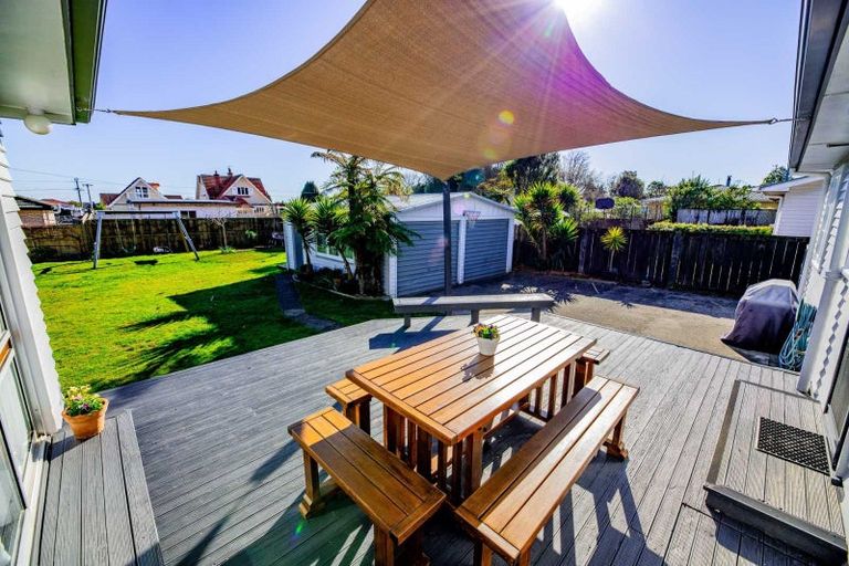 Photo of property in 5 Green Avenue, Levin, 5510