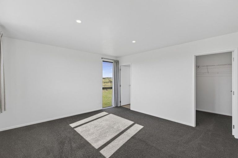 Photo of property in 387 Tipoka Road, Rahotu, Opunake, 4685