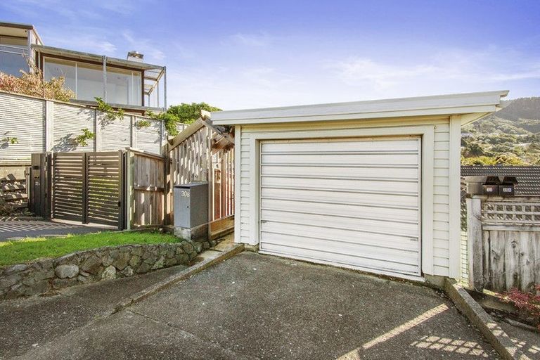 Photo of property in 30b The Drive, Tawa, Wellington, 5028
