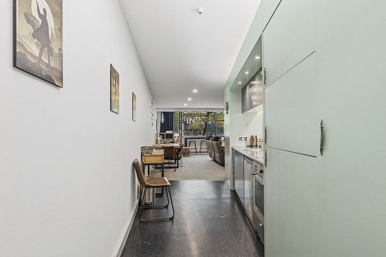 Photo of property in Gerondis Bldg Apartments, 102/60 Willis Street, Wellington Central, Wellington, 6011