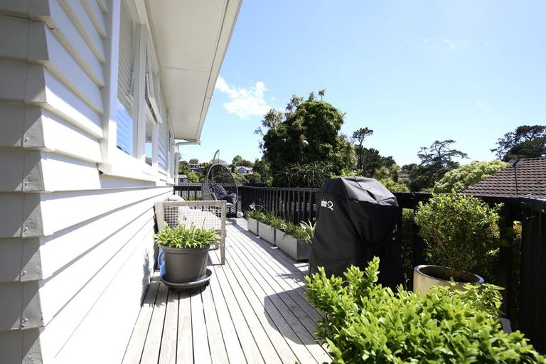Photo of property in 54 Helena Street, Massey, Auckland, 0614
