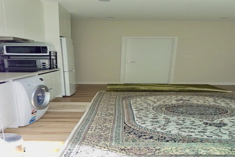 Photo of property in 80 Armstrong Farm Drive, East Tamaki Heights, Auckland, 2016