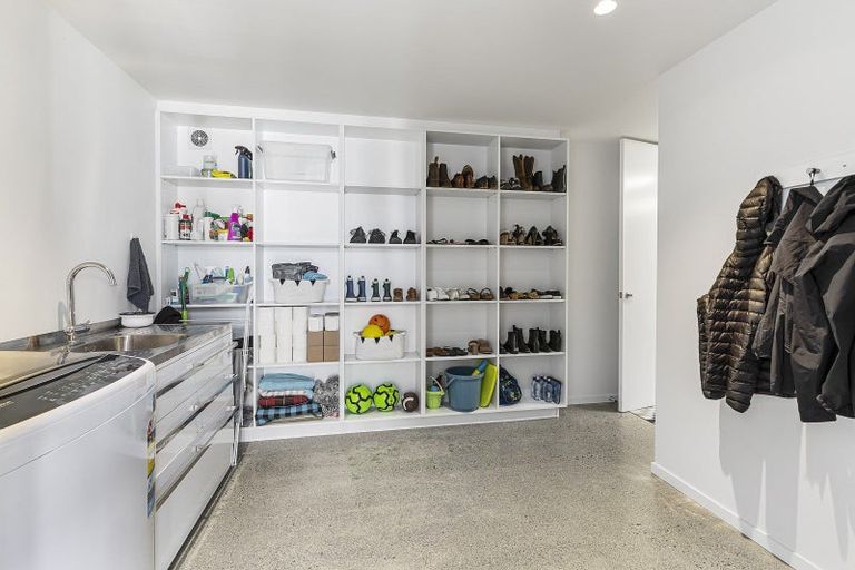 Photo of property in 3 Mary Dobson Way, Island Bay, Wellington, 6023