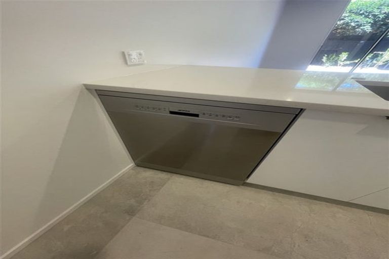 Photo of property in 15/24 Devonport Lane, St Albans, Christchurch, 8014