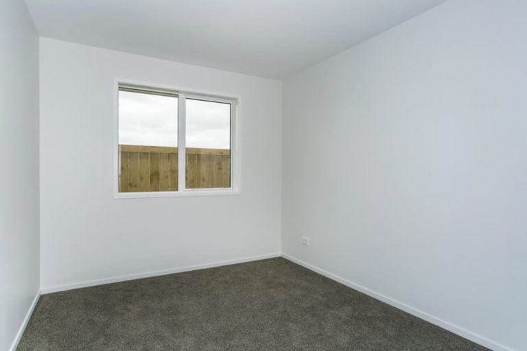 Photo of property in 16 Perla Road, Pukekohe, 2120