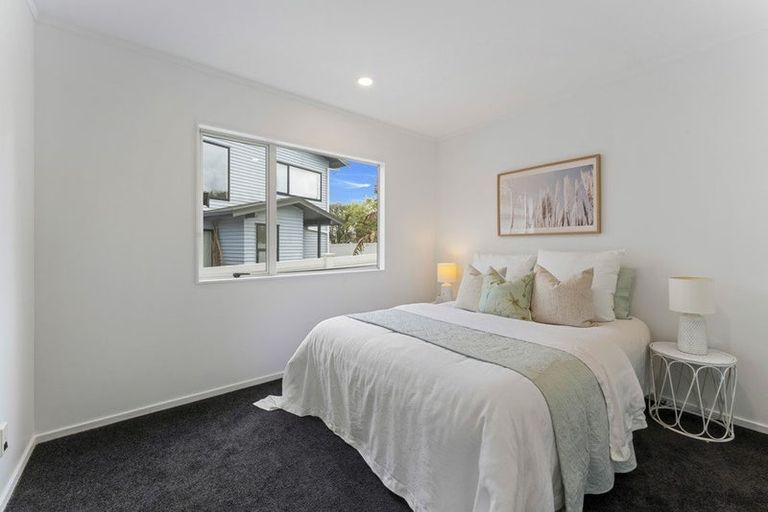 Photo of property in 13a Becroft Drive, Forrest Hill, Auckland, 0620