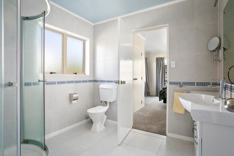 Photo of property in 3 Hilliard Place, Leamington, Cambridge, 3432