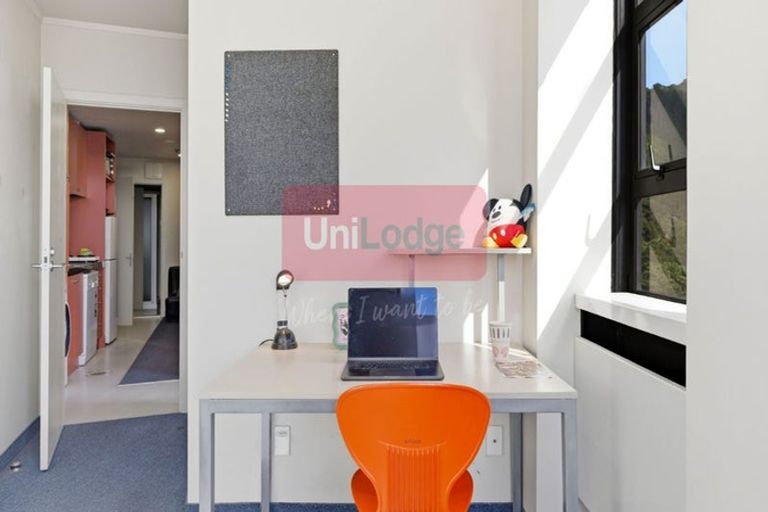 Photo of property in Stafford House, 40 The Terrace, Wellington Central, Wellington, 6011