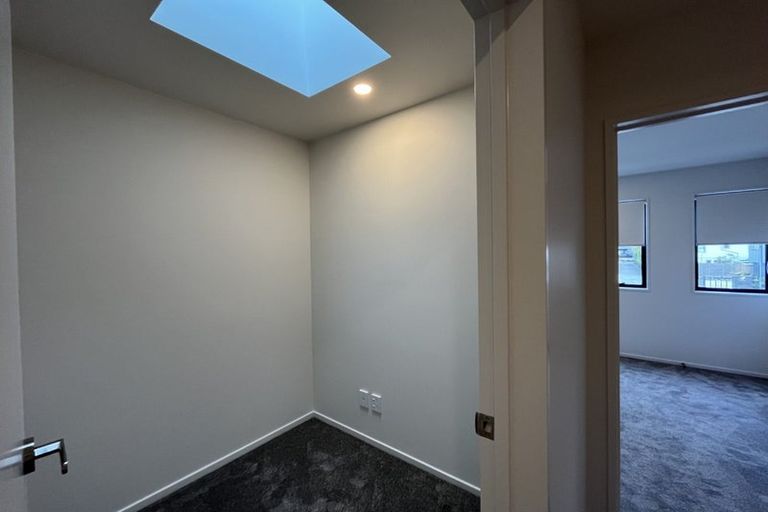 Photo of property in 53 Paetai Lane, Te Atatu Peninsula, 0610