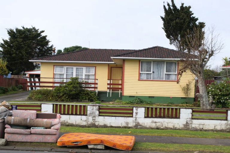 Photo of property in 5 Maitland Place, Favona, Auckland, 2024