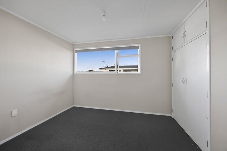 Photo of property in 25 Kamahi Avenue, Hawera, 4610