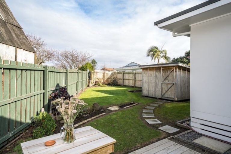 Photo of property in 1/4 Tahara Crescent, Mount Maunganui, 3116