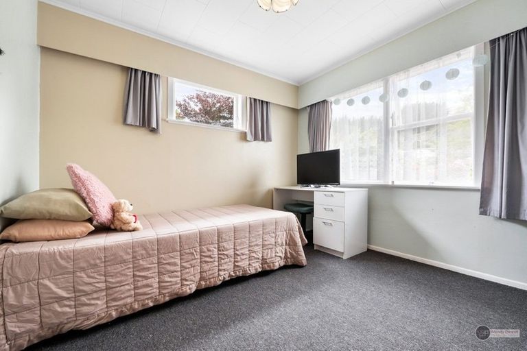 Photo of property in 8 Mimihau Grove, Wainuiomata, Lower Hutt, 5014