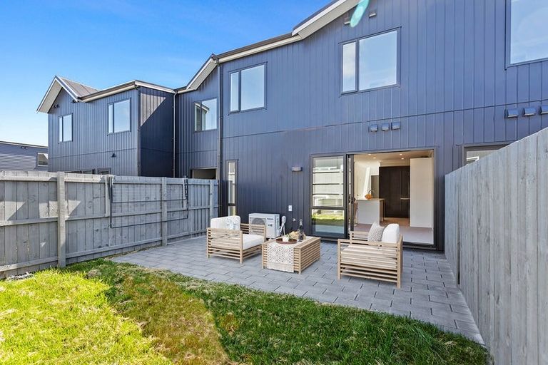 Photo of property in 22 Roundel Crescent, Whenuapai, Auckland, 0618