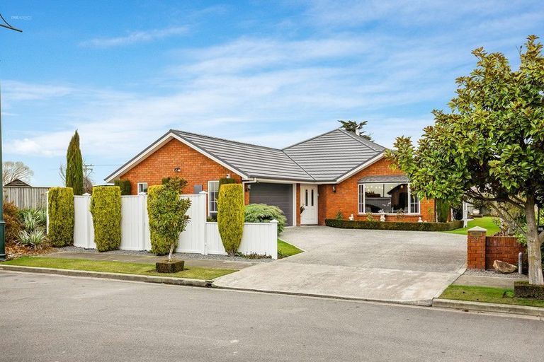 Photo of property in 24 Magnolia Boulevard, Kaiapoi, 7630
