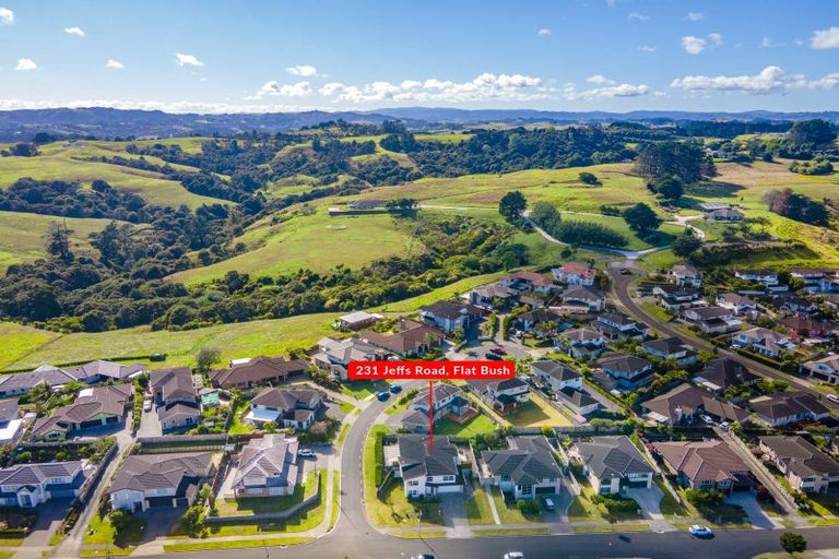 Photo of property in 231 Jeffs Road, Flat Bush, Auckland, 2016