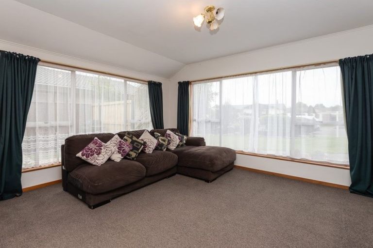 Photo of property in 5 Gibbs Drive, Woodend, 7610