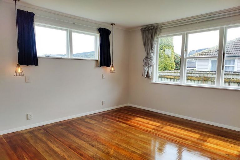 Photo of property in 9 Byron Street, Trentham, Upper Hutt, 5018