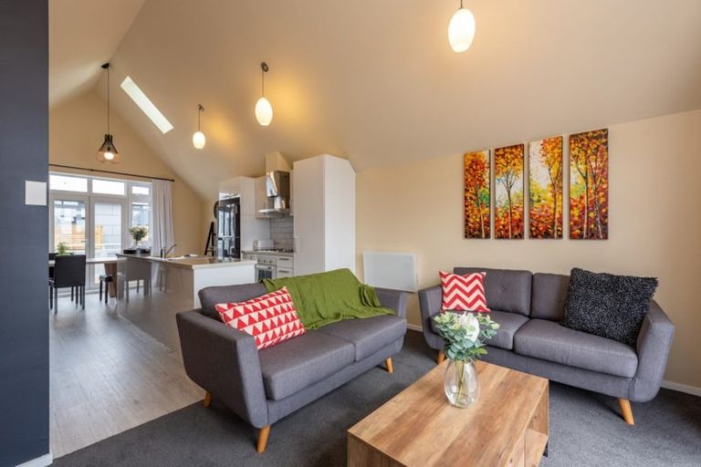 Photo of property in Pirie Street Townhouses, 20/35u Pirie Street, Mount Victoria, Wellington, 6011