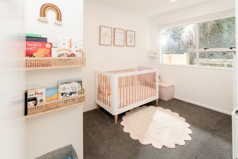 Photo of property in 19d Mahoe Street, Tawa, Wellington, 5028