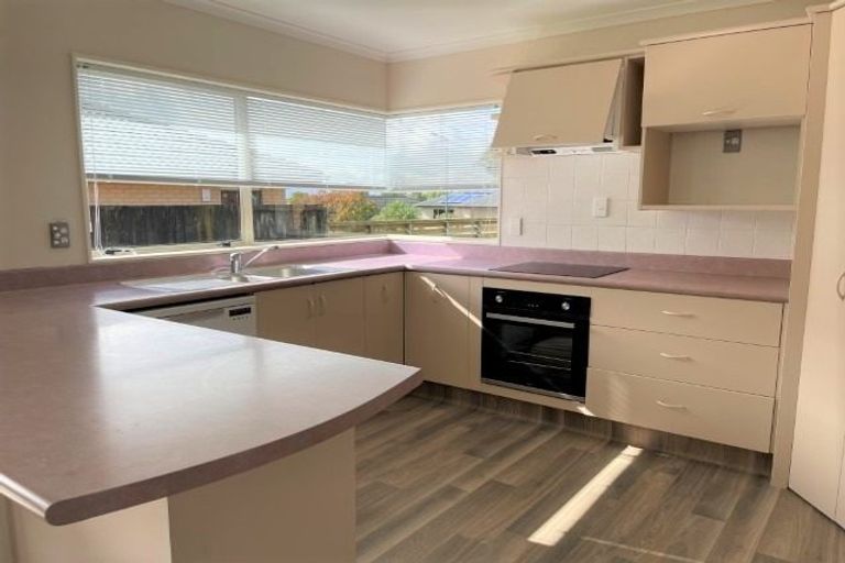 Photo of property in 5 Kochia Avenue, Pyes Pa, Tauranga, 3112