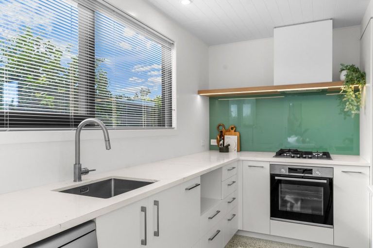Photo of property in 3 Citrus Place, Mangawhai, 0505