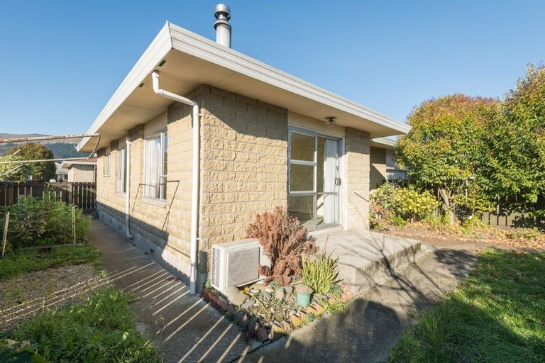 Photo of property in 13f2 Gladstone Road, Richmond, 7020