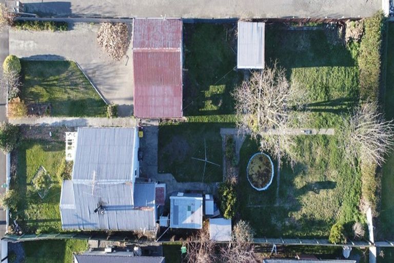 Photo of property in 129 Mcmurdo Street, Tinwald, Ashburton, 7700