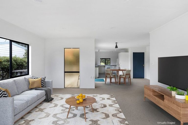 Photo of property in 8 Meander Drive, Welcome Bay, Tauranga, 3112